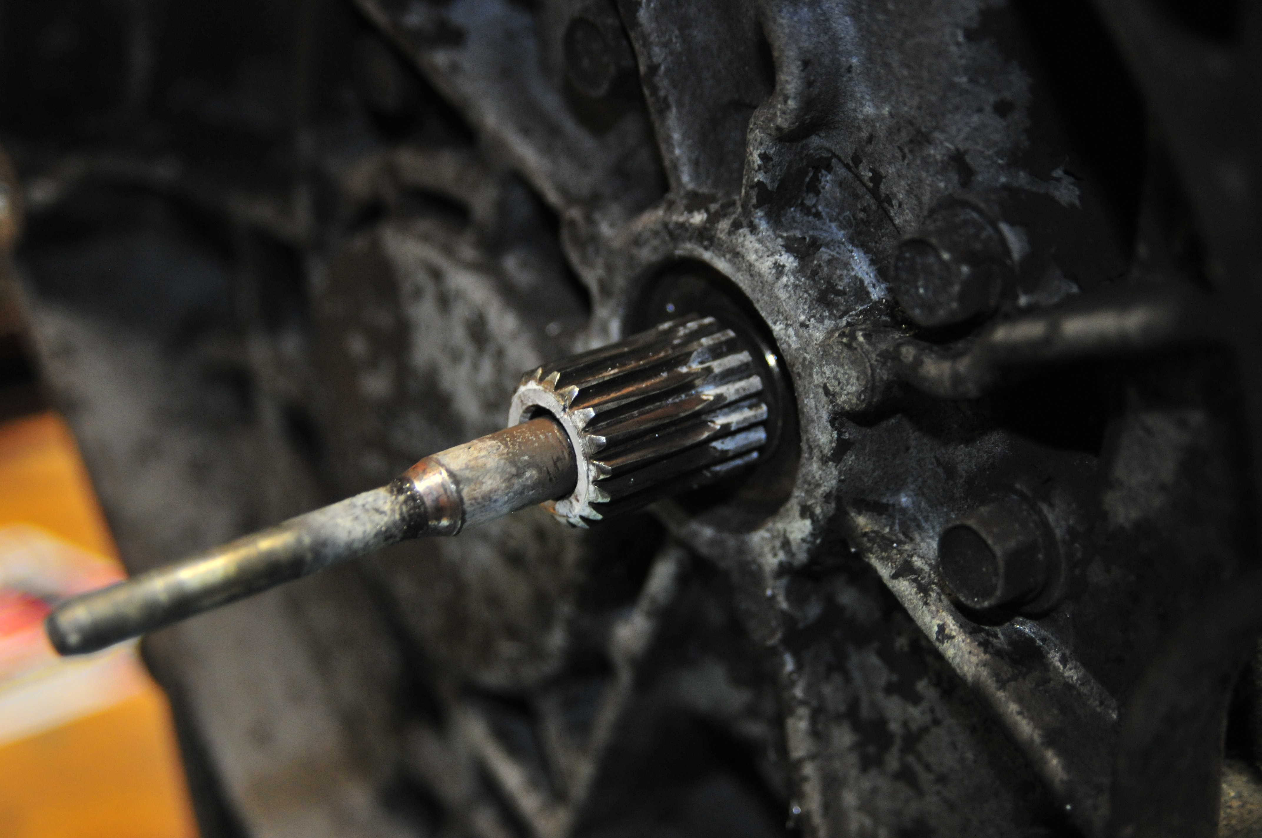 Input Shaft Spline - Oilheads - BMWSportTouring