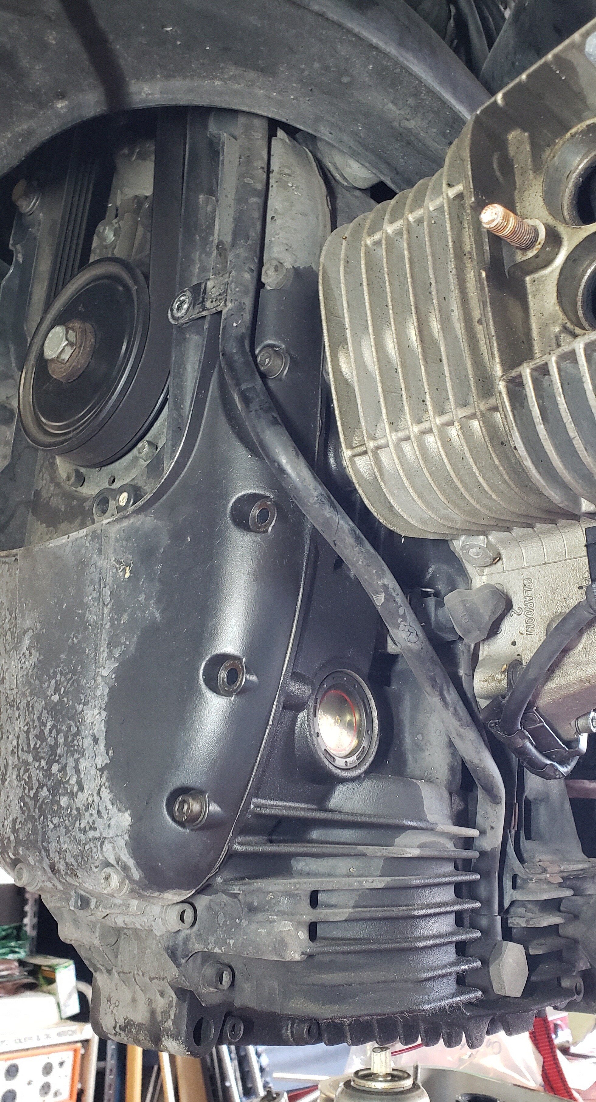 04 R1150RT 60k miles Oil Leak. Oilheads BMWSportTouring