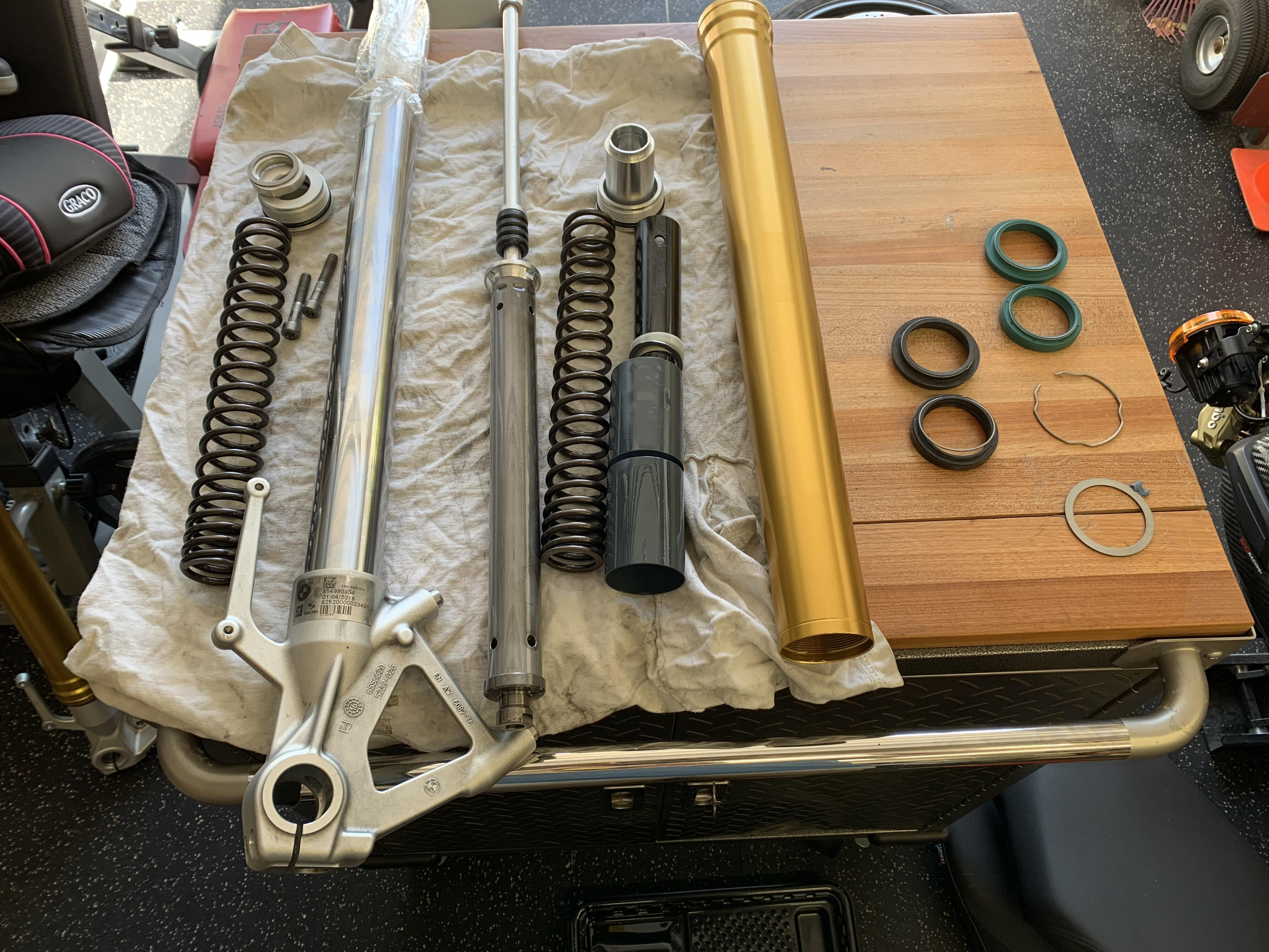 Fork Oil Replacement ShiftCam BMWSportTouring