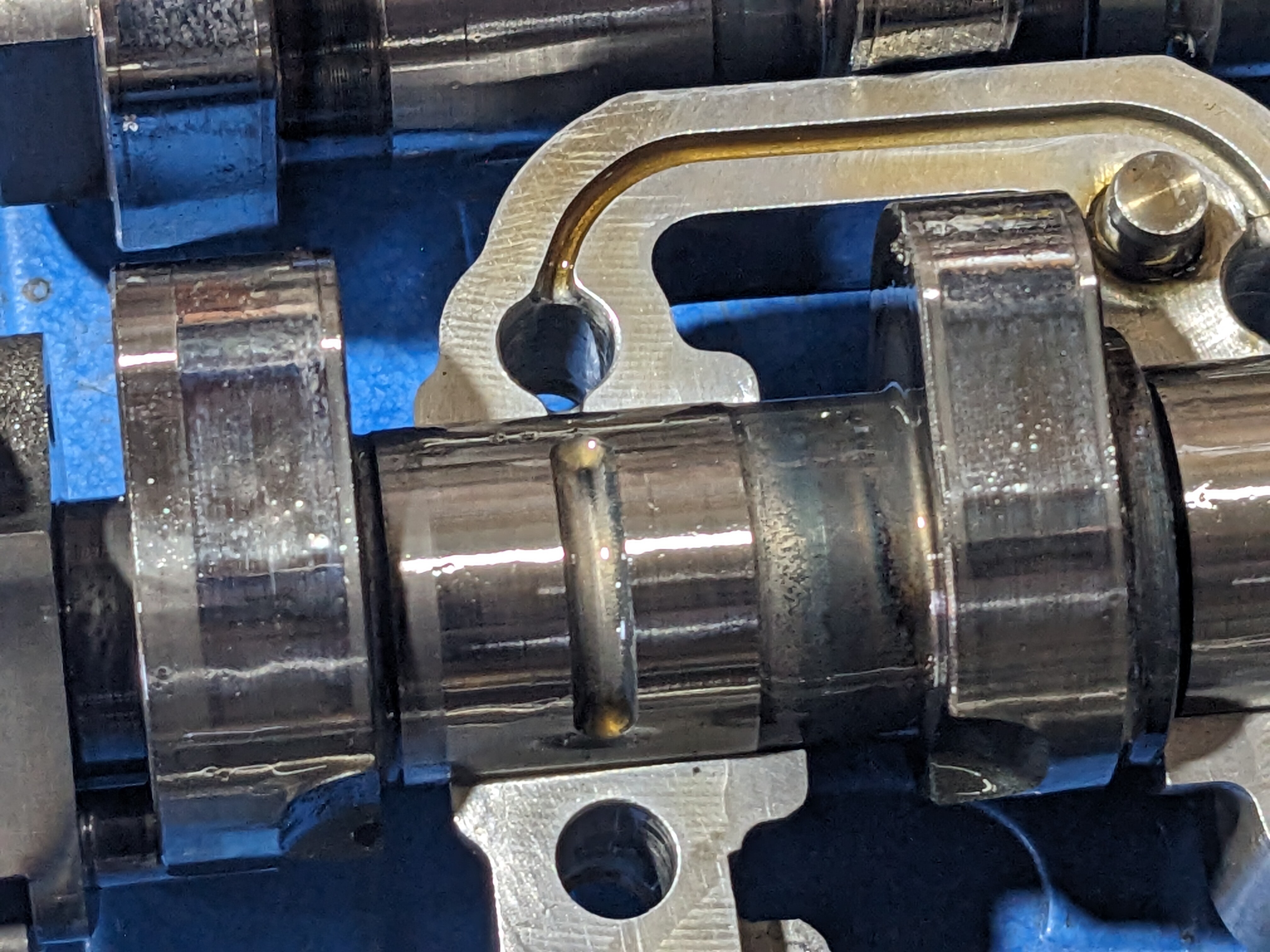 replacing-left-side-cams-and-followers-r1200rs-2015-wetheads