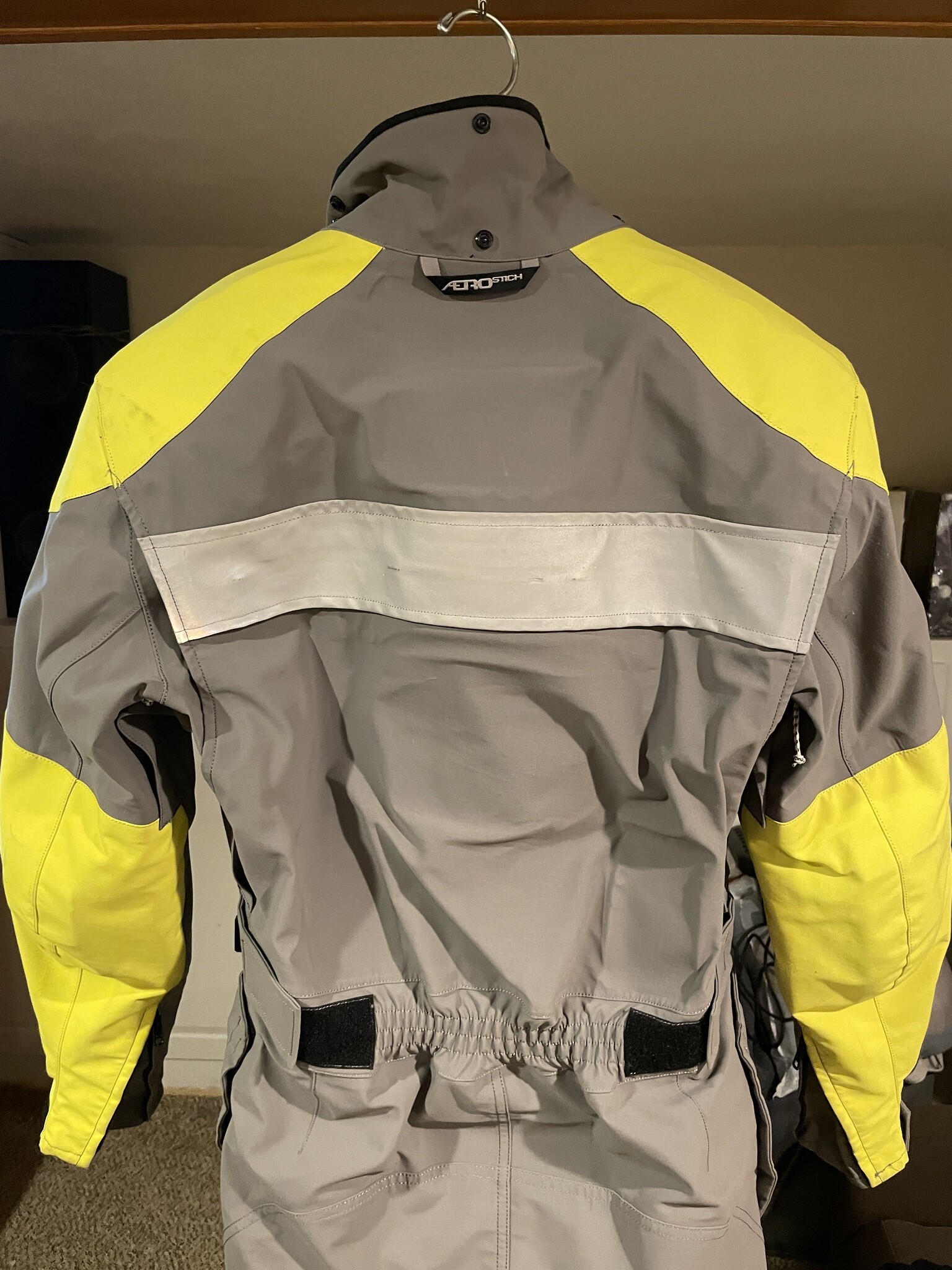 FS Aerostich Roadcrafter 1 piece Grey/Neon 40 499 + Shipping (or