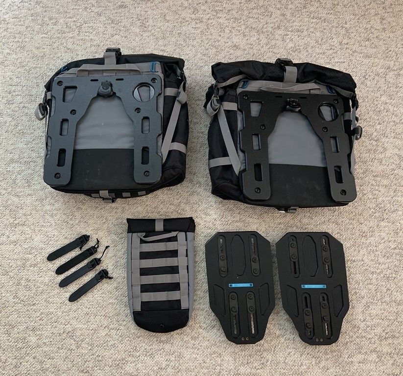 SOLD - Mosko Moto BackCountry 35L Set - Parts and Accessories