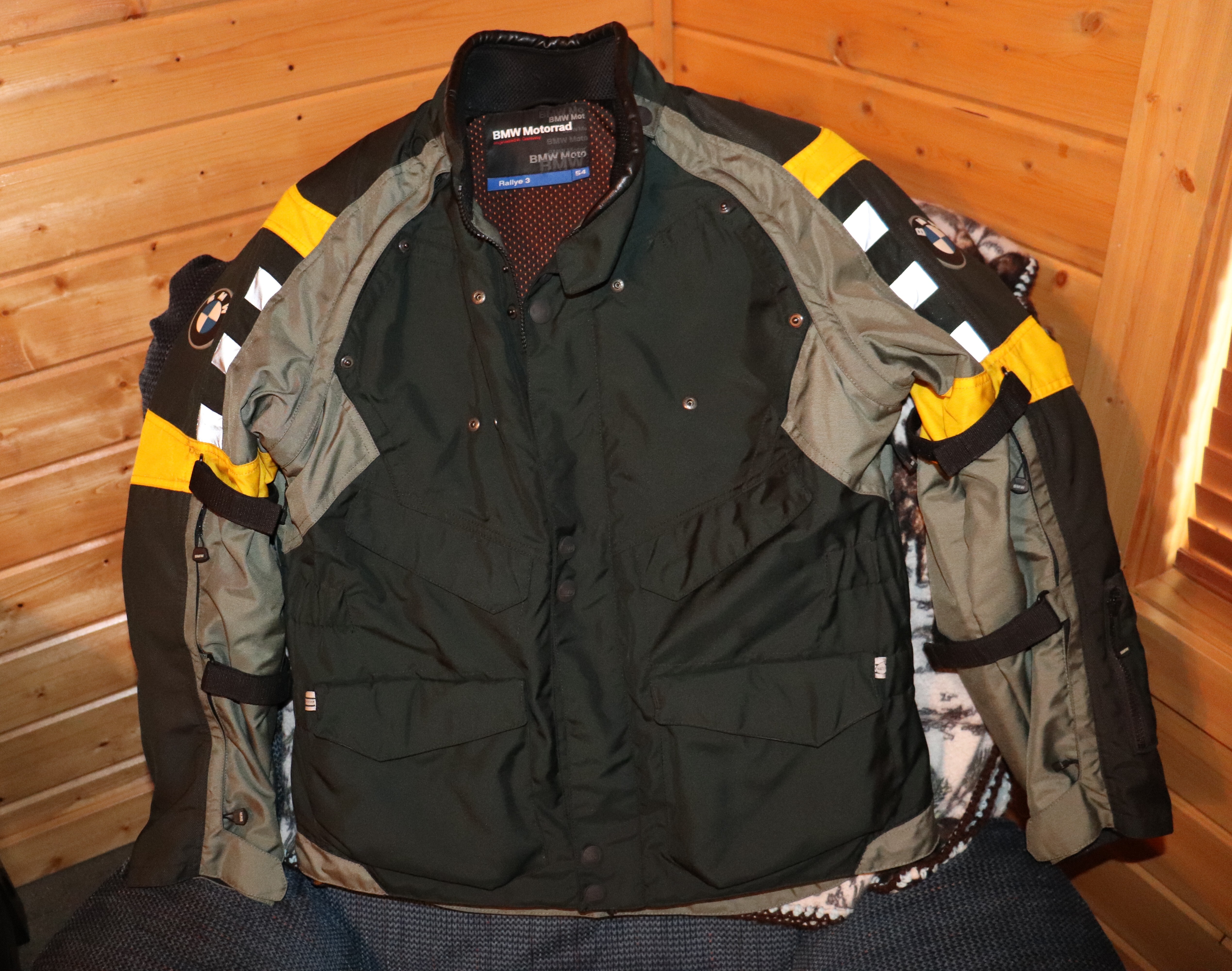 FS: BMW Rally 3 Jacket and Pants / Like new - Riding Gear
